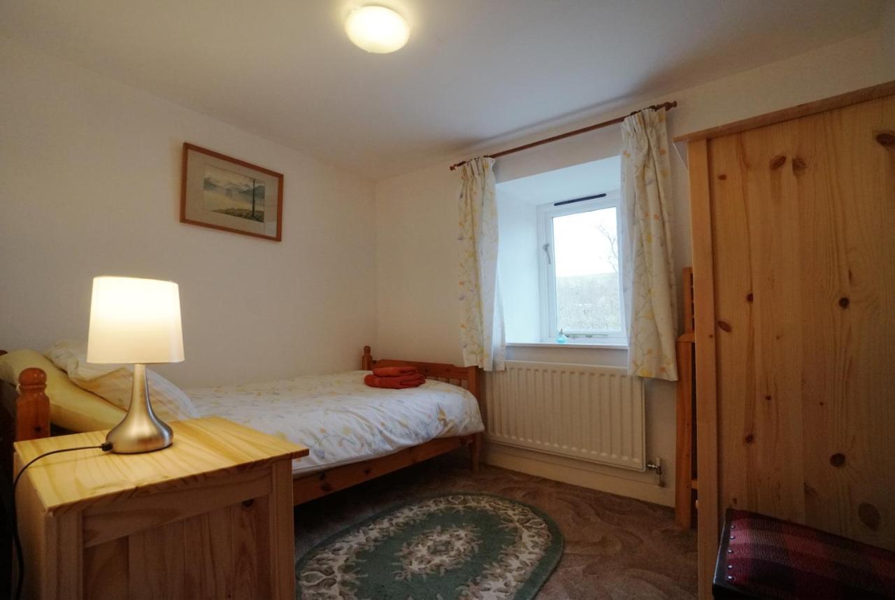Ghyll Burn Cottage And Barn End Cottage Олстон Екстер'єр фото